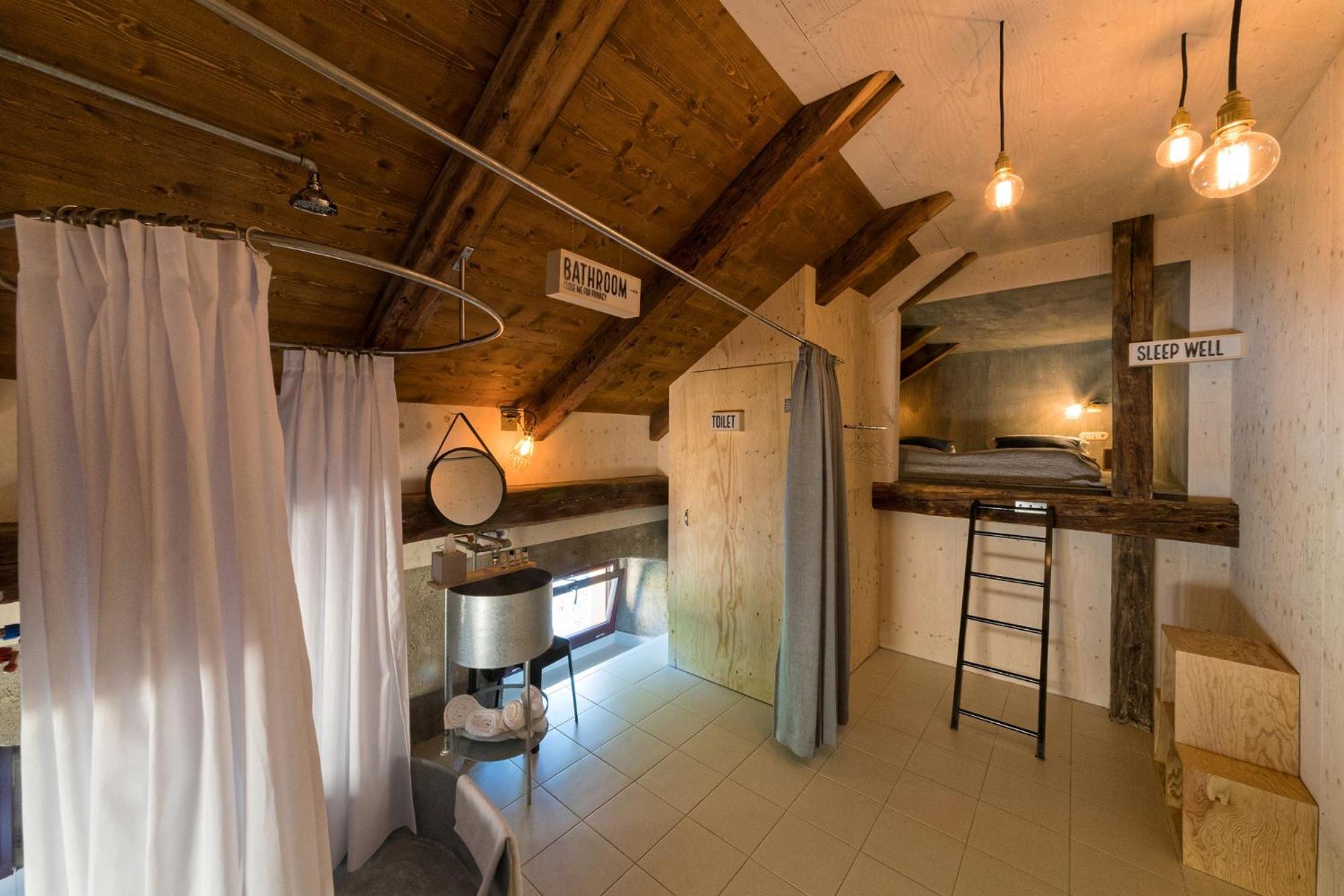 بريسّانوني Alter Schlachthof المظهر الخارجي الصورة