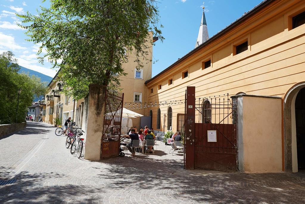 بريسّانوني Alter Schlachthof المظهر الخارجي الصورة